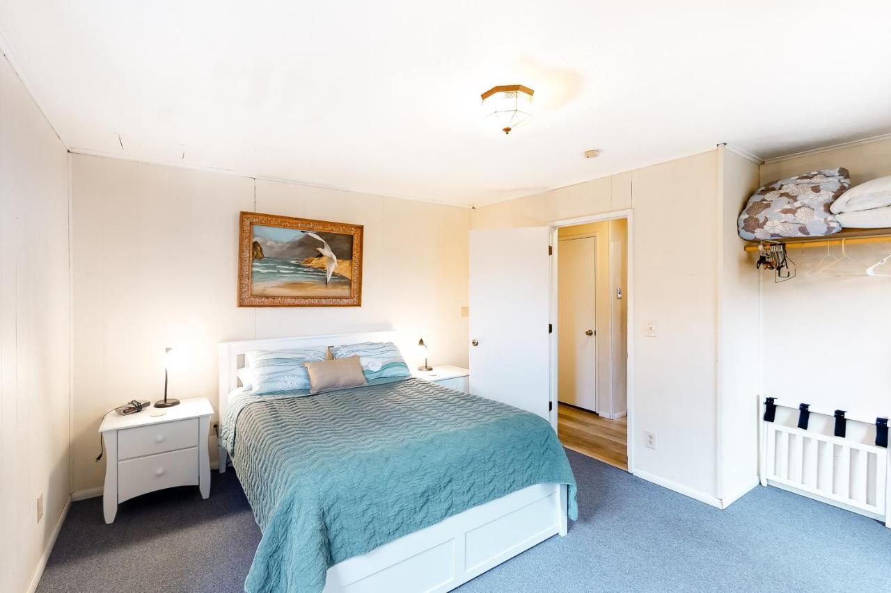 Beach Retreat -- Lower Retreat Tour de Tour de Newport Extérieur photo