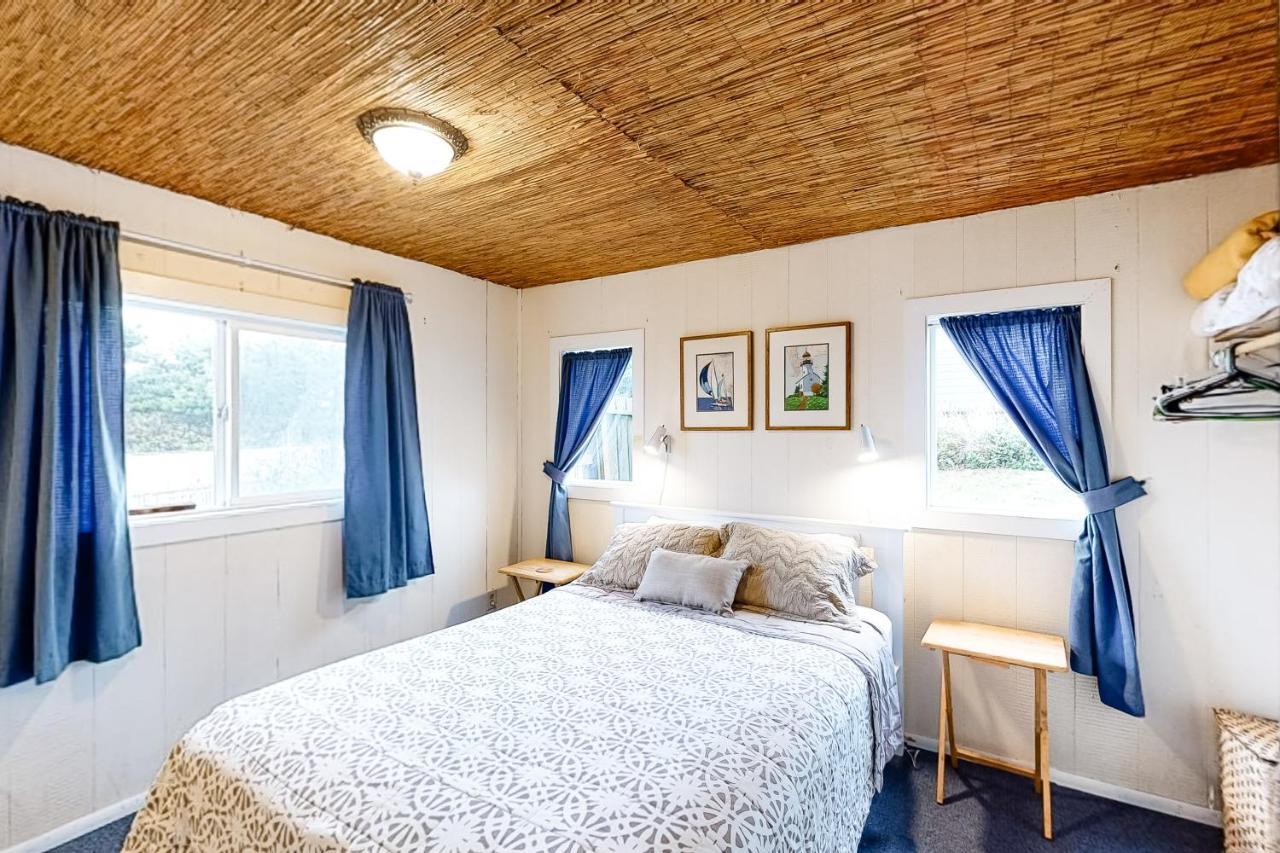 Beach Retreat -- Lower Retreat Tour de Tour de Newport Extérieur photo